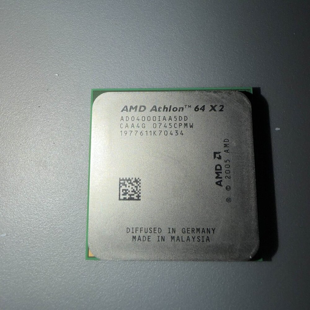 AMD Athlon 64x2 Processor AD0400IAA5DD